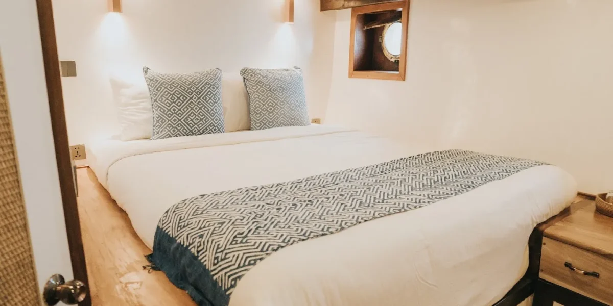 Magia 2 Boat Charter | Magia 2 Lumba – Lumba Standard Cabin 1 | Komodo Luxury