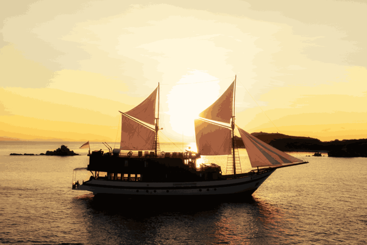 海王星游艇巡游 Phinisi 外观 - 科莫多岛 豪华 豪华