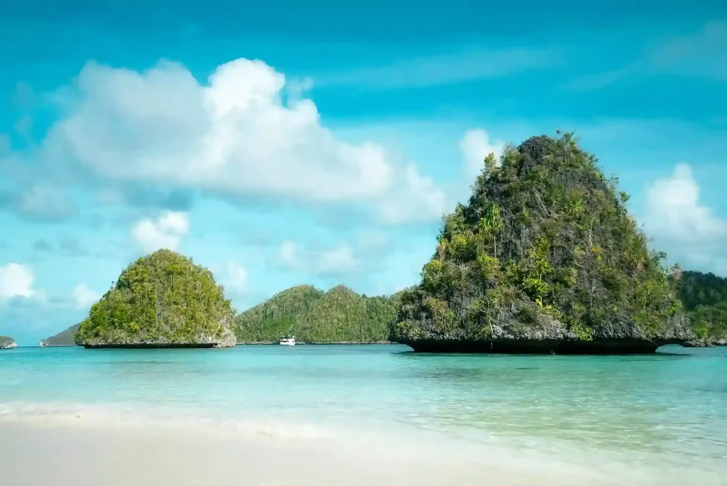 Raja Ampat - KomodoLuxury