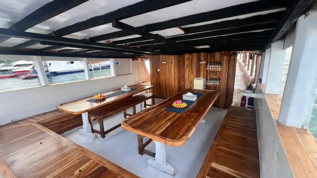 Dining Area Flores Indah Utama Phinisi Boat Charter | Komodo Luxury