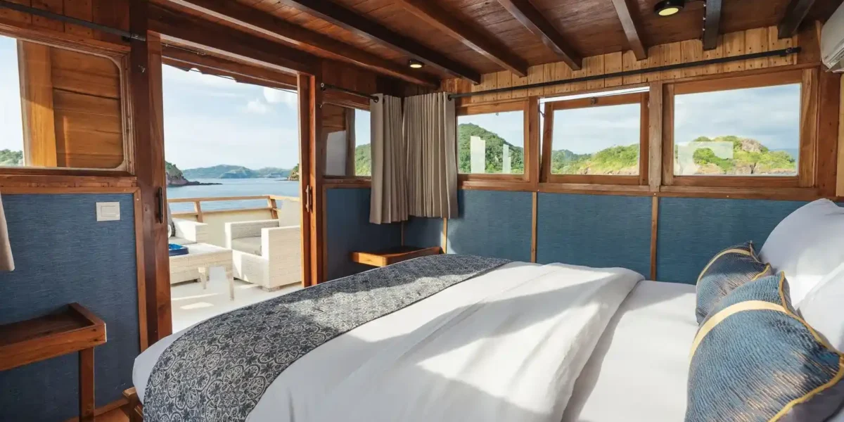 Samara I Phinisi boat Charter | Kelor Cabin Samara I Phinisi | Komodo Luxury