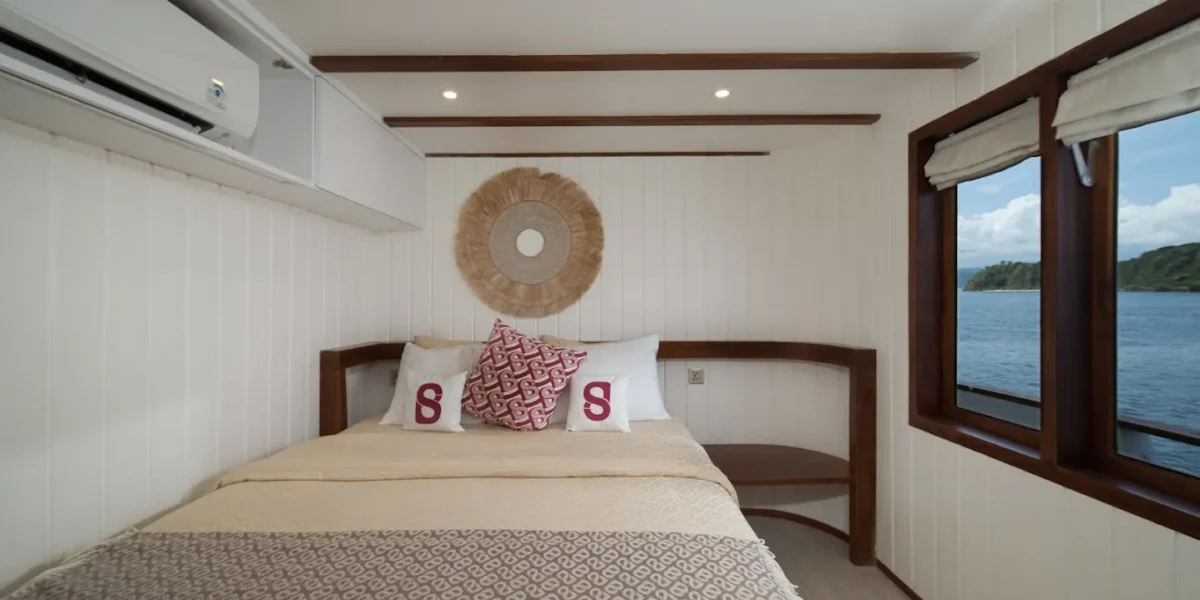 Le Costa Deluxe Cabin Ibiza Monaco Yacht Cruise | Komodo Luxury