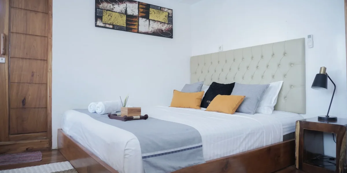 Sukha Sail Phinisi Boat Charter | Padar Cabin Sukha Sail Phinisi | Komodo Luxury