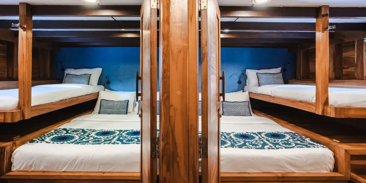 Samara I Phinisi boat Charter | Rinca & Komodo Cabin Samara I Phinisi | Komodo Luxury