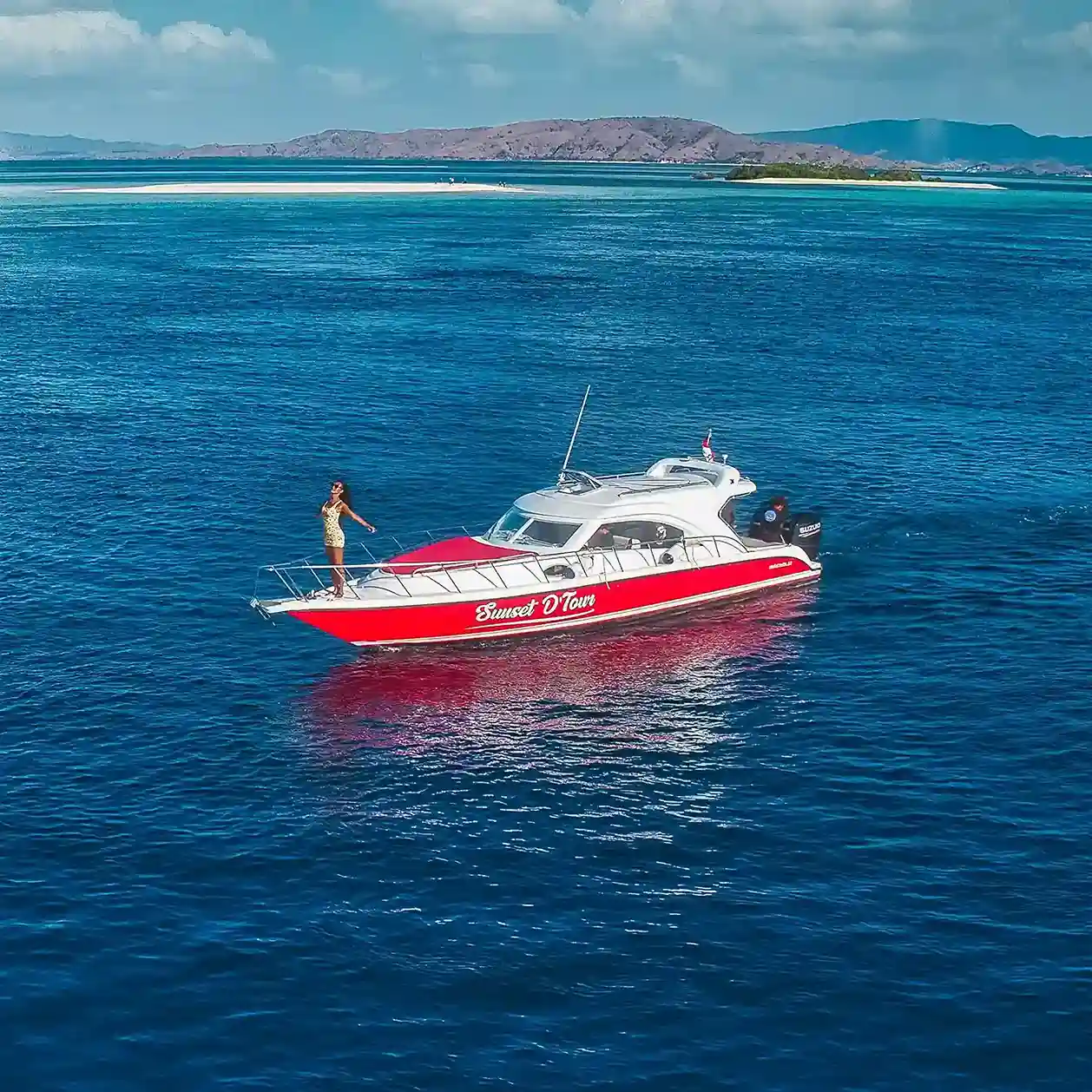Sunset Speedboat - KomodoLuxury