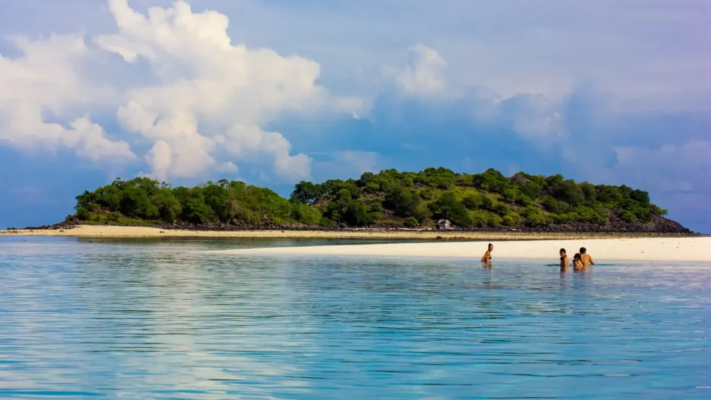 Alor and Maumere | Komodo Luxury