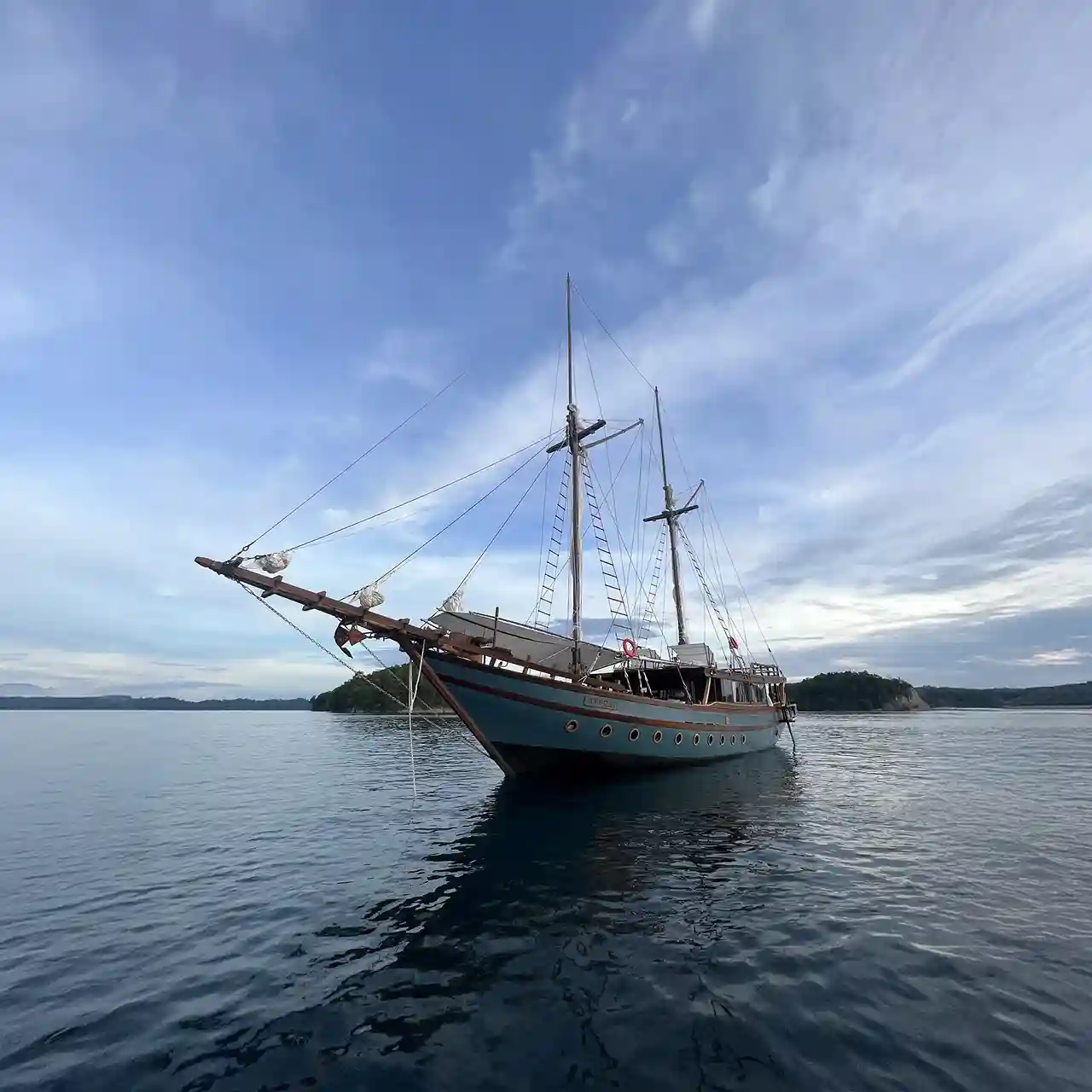 Dewata Liveaboard by Komodo Luxury