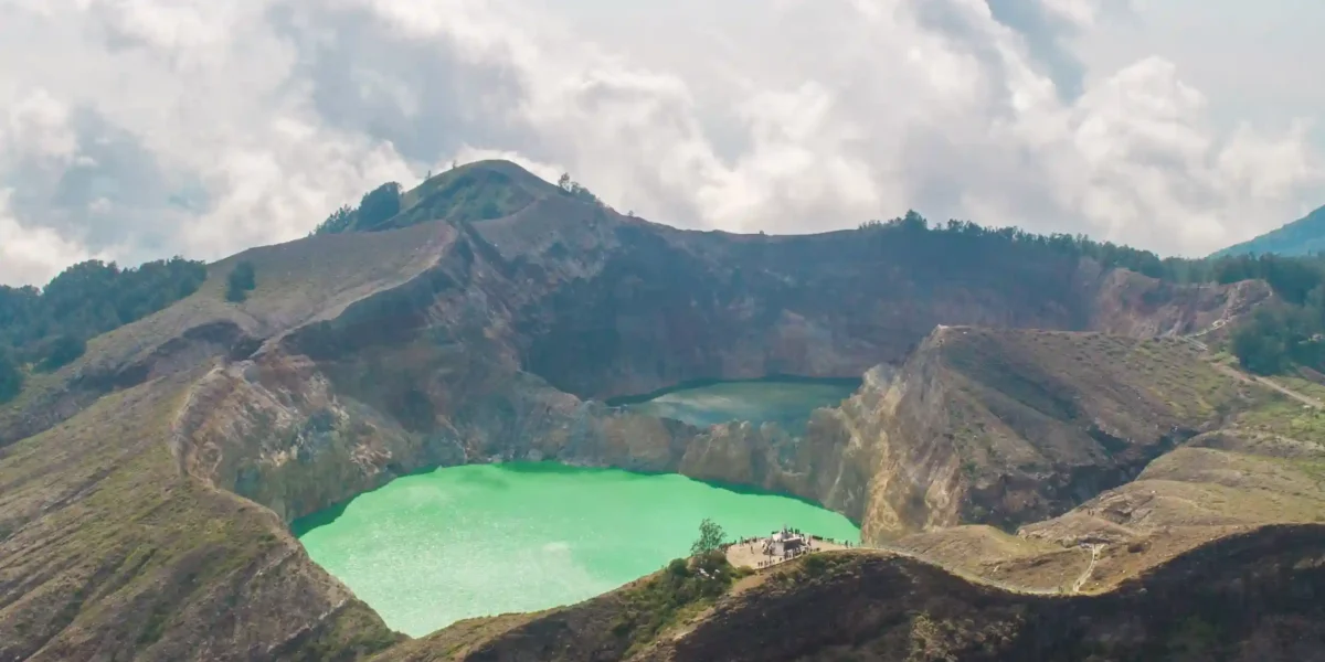 Kelimutu Crater Lakes