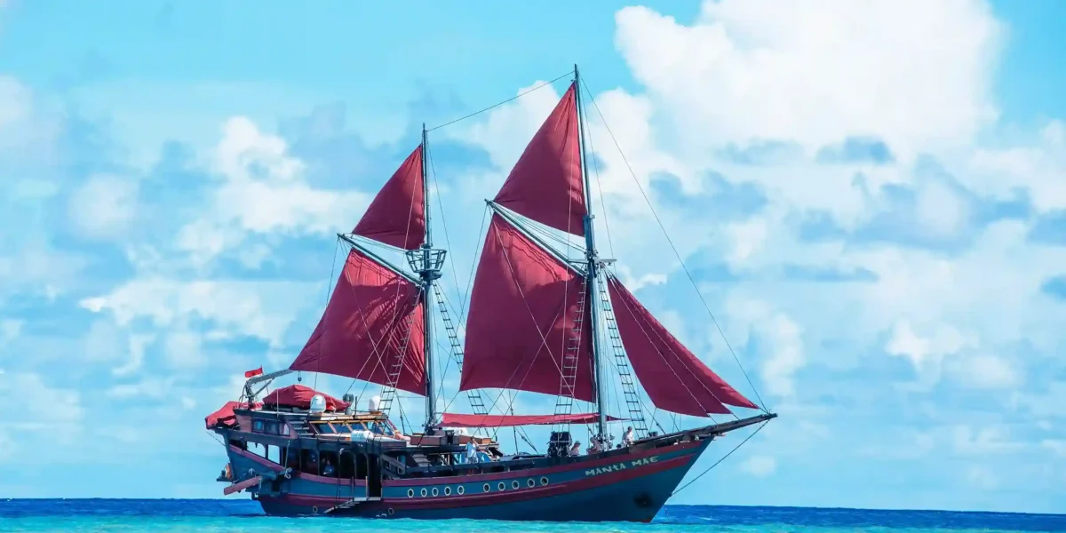 Manta Mae Liveaboard
