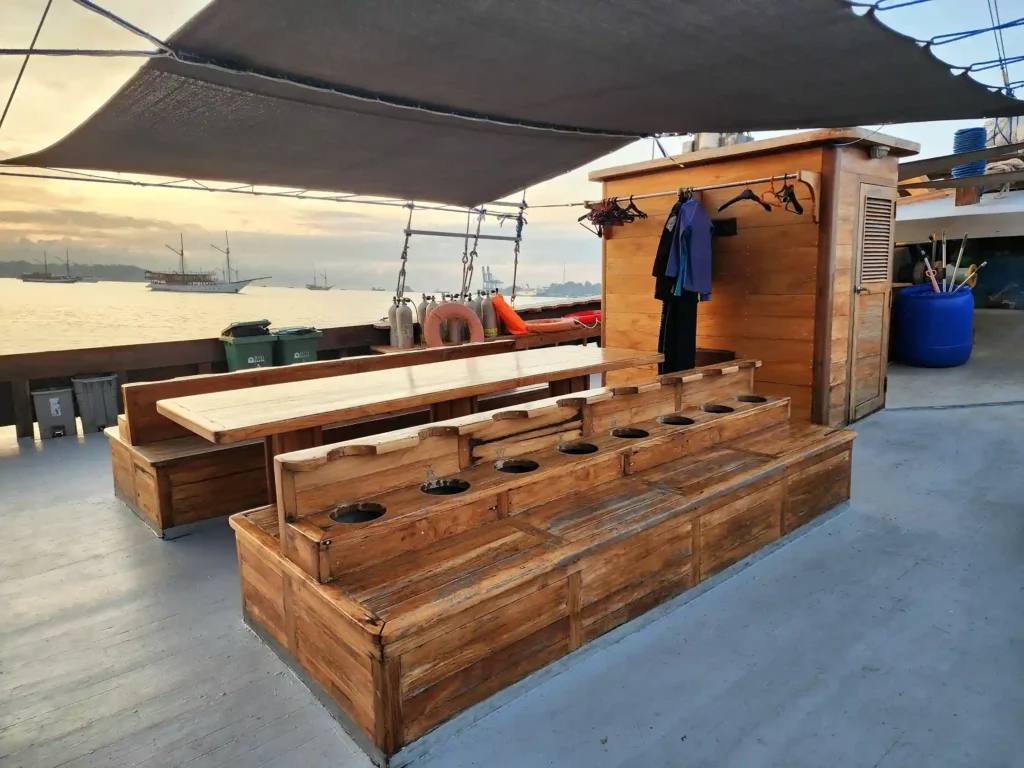 Dive Deck on Dancing Wind Phinisi Cruise | Komodo National Park | Komodo Luxury