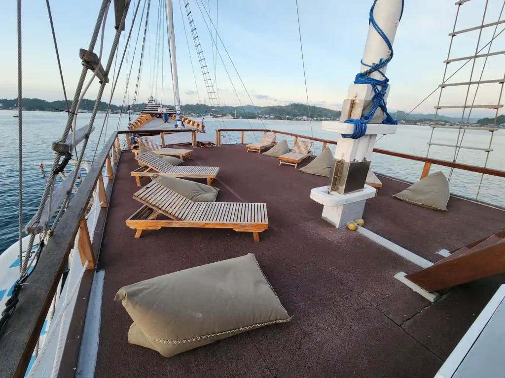Sundeck Area on Dancing Wind Phinisi Cruise | Komodo National Park | Komodo Luxury