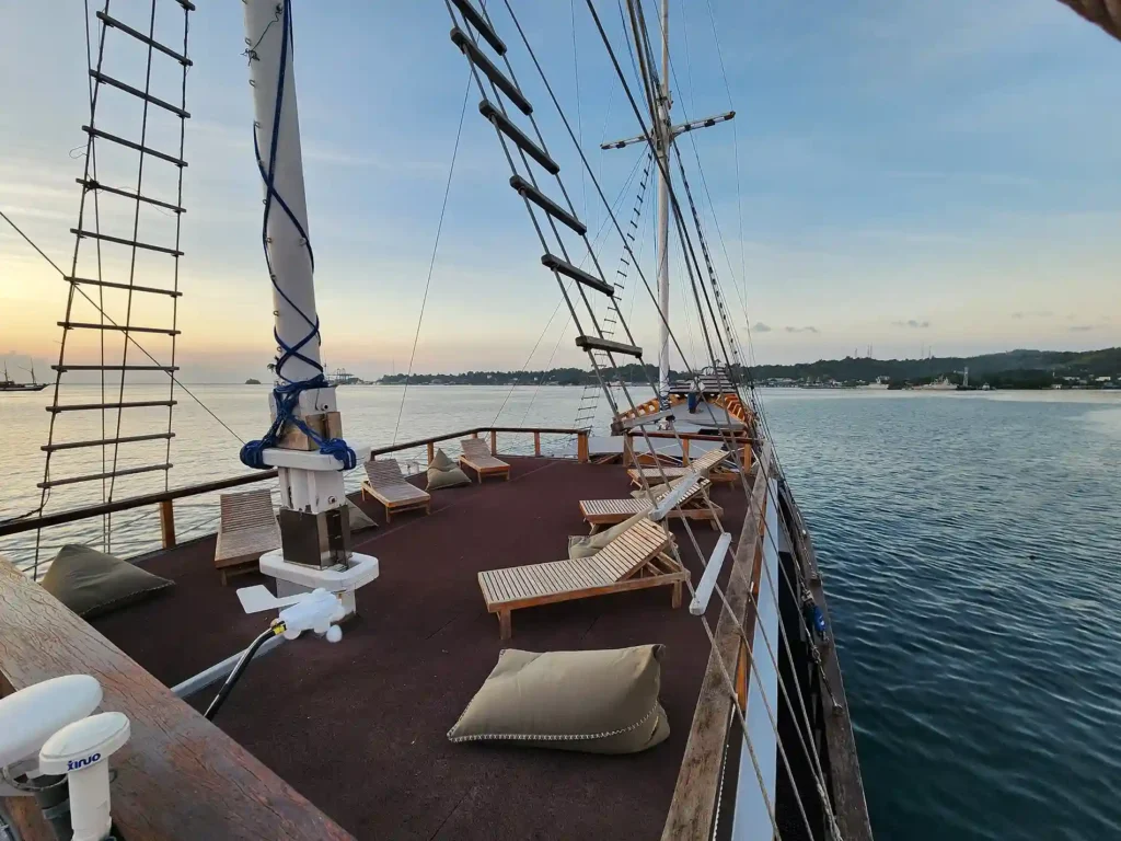 Sundeck Area on Dancing Wind Phinisi Cruise | Komodo National Park | Komodo Luxury