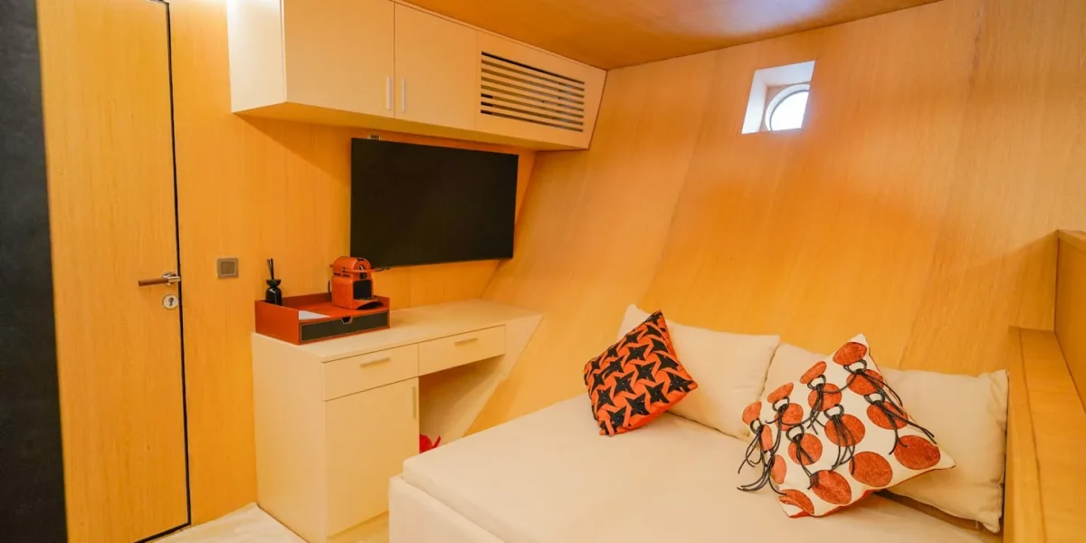Lower Cabin 2 Kayra Phinisi | Kayra Phinisi Boat Charter | Komodo Luxury
