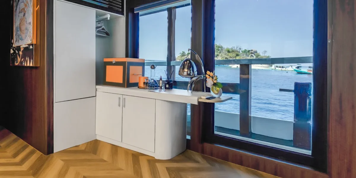 VIP Cabin View Kayra Phinisi | Kayra Phinisi Boat Charter | Komodo Luxury