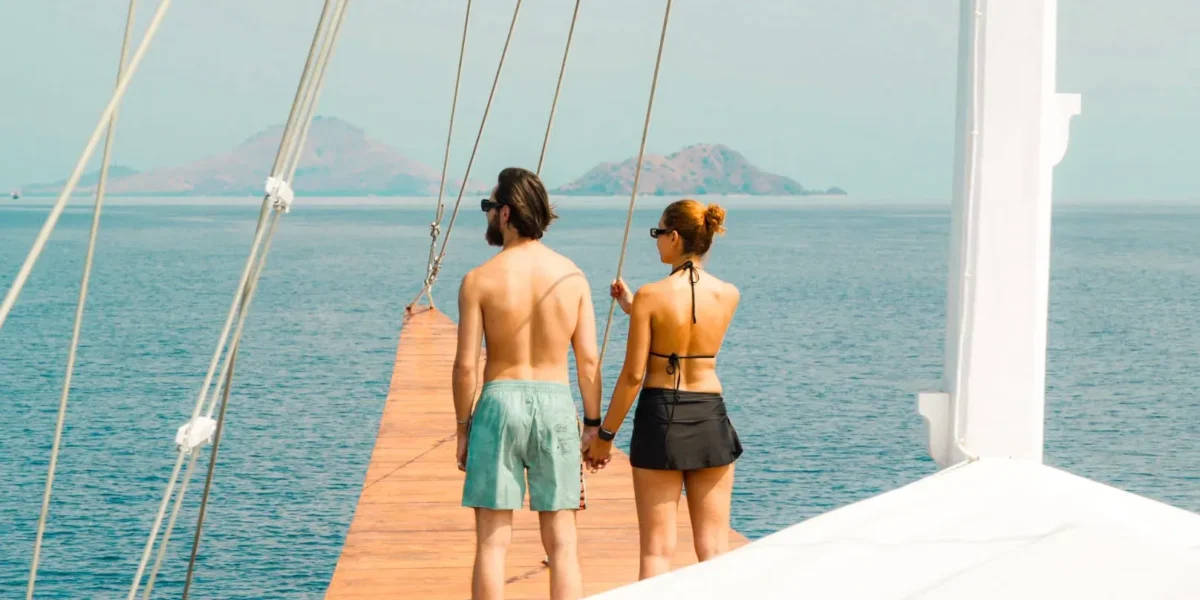 Boat Etiquette for Guests: How to Enjoy Your Luxury Yachting