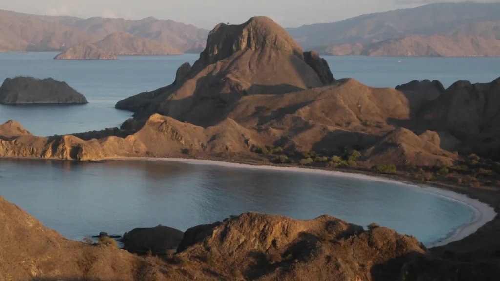 Padar Island | Komodo Island Tour | Komodo Luxury