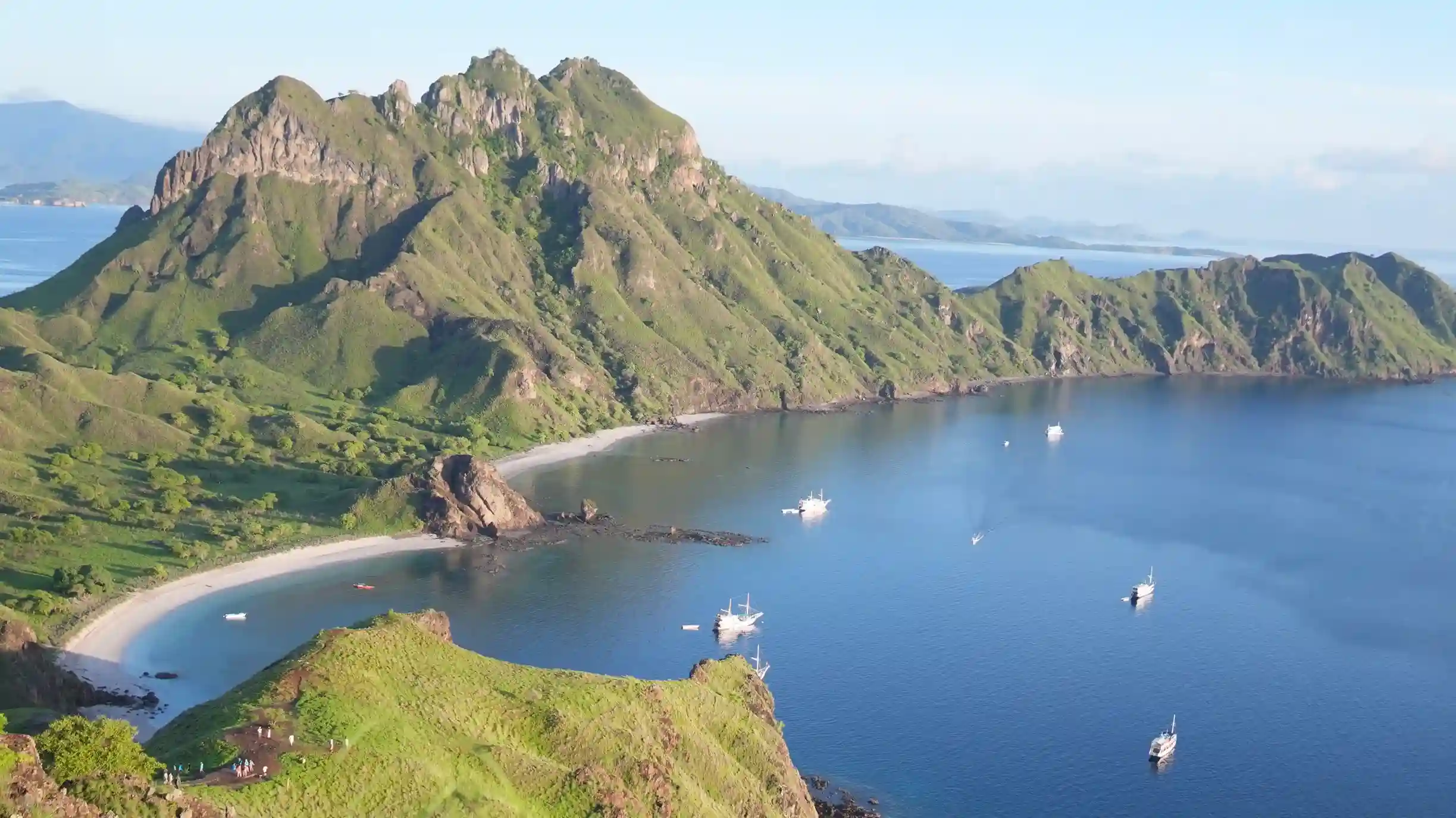 Padar Island Komodo | Komodo Island Tour | Komodo Luxury