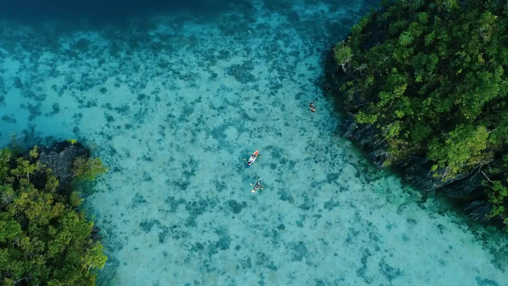 Paddleboarding in Raja Ampat | Raja Ampat Liveaboard | Komodo Luxury