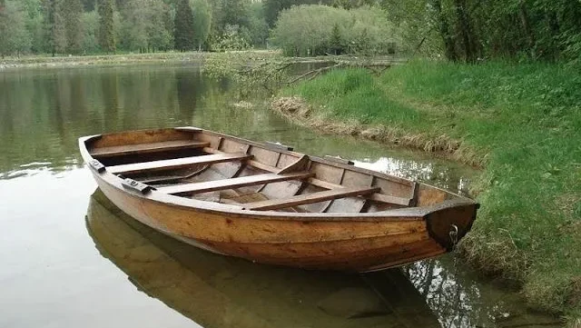 Sampan | Indonesia Boat (Source: pinterest)