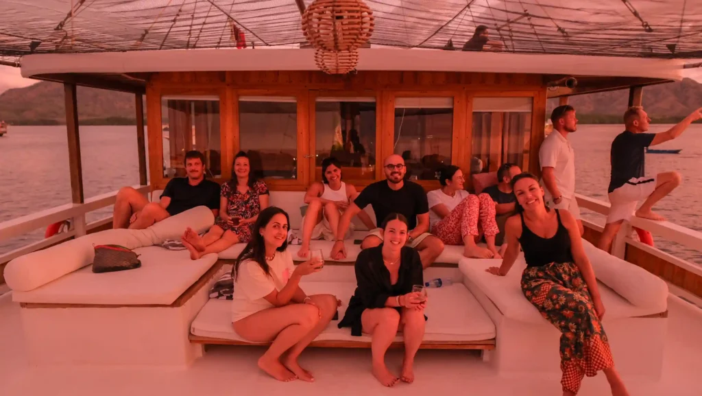 Komodo Yacht Charter | Komodo Luxury