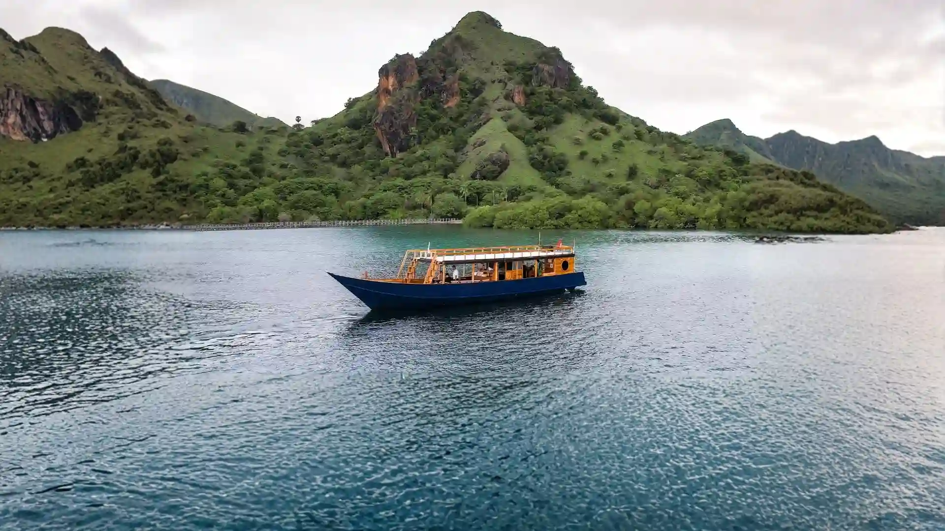 Kimochi Phinisi | Kimochi Phinisi Exterior | Komodo Luxury