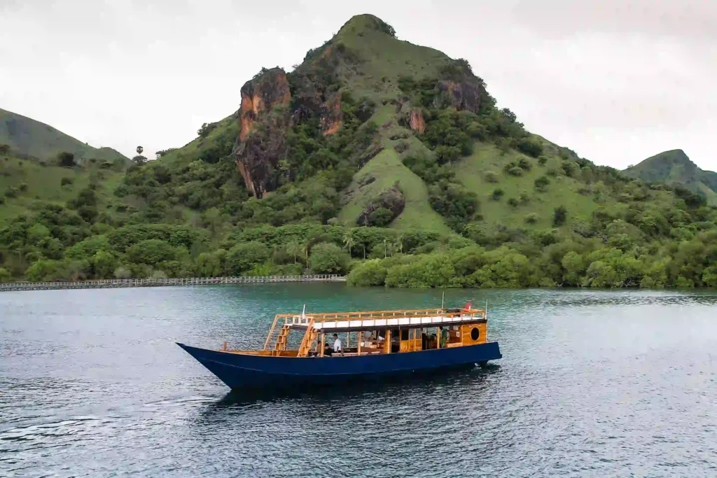 Kimochi Voyages | Komodo Luxury