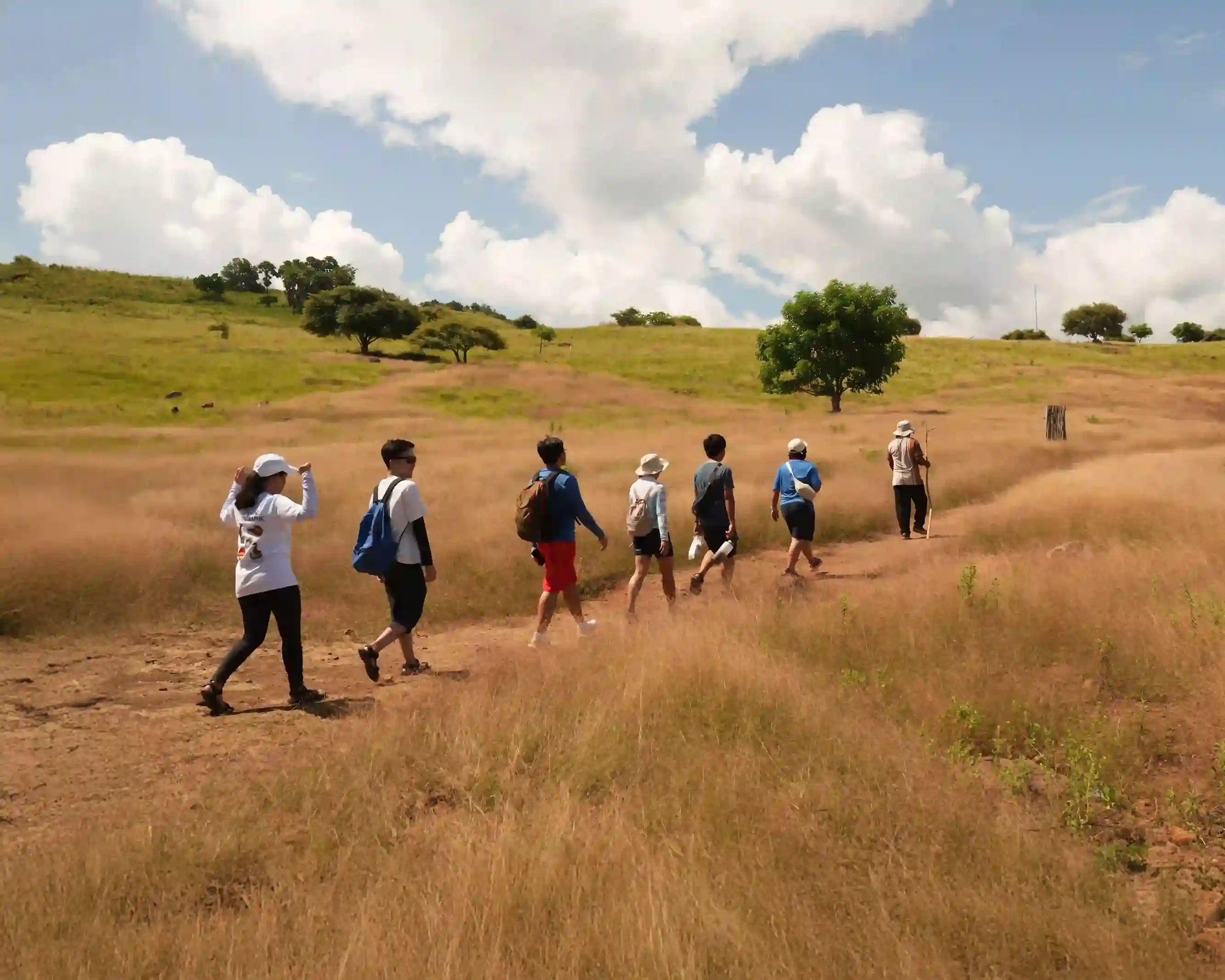 Trekking Activity on Komodo Island | Komodo Luxury