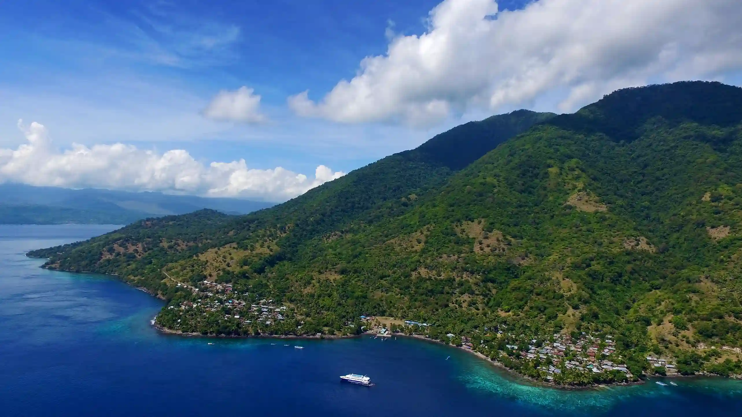 Alor and Maumere | Komodo Luxury