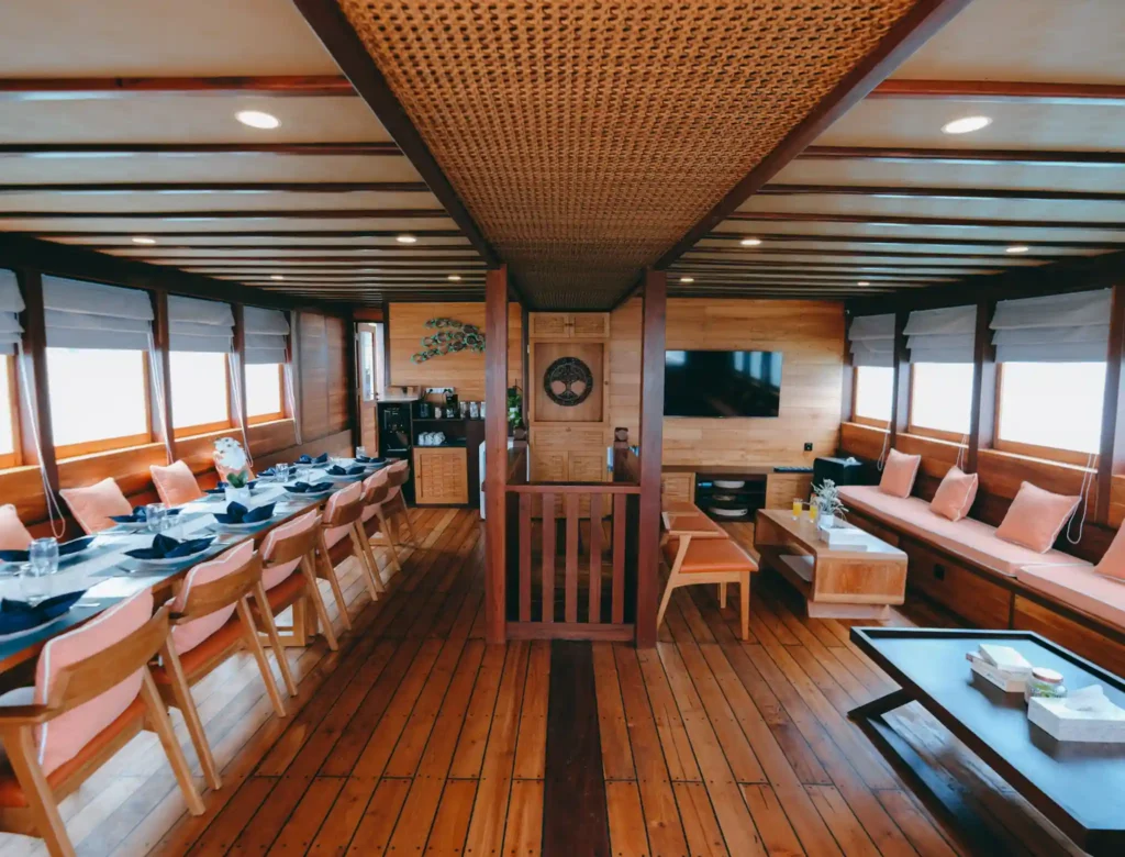 Indoor Dining & Karaoke Lounge | Kanthaka Phinisi Boat Charter | Komodo Tour | Komodo Luxury