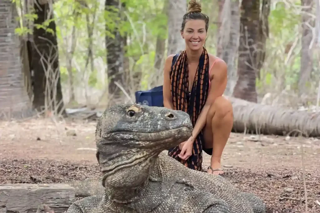 Momment with Komodo Dragon | Solo Female Traveler to Komodo | Komodo Island Tour | Komodo Luxury