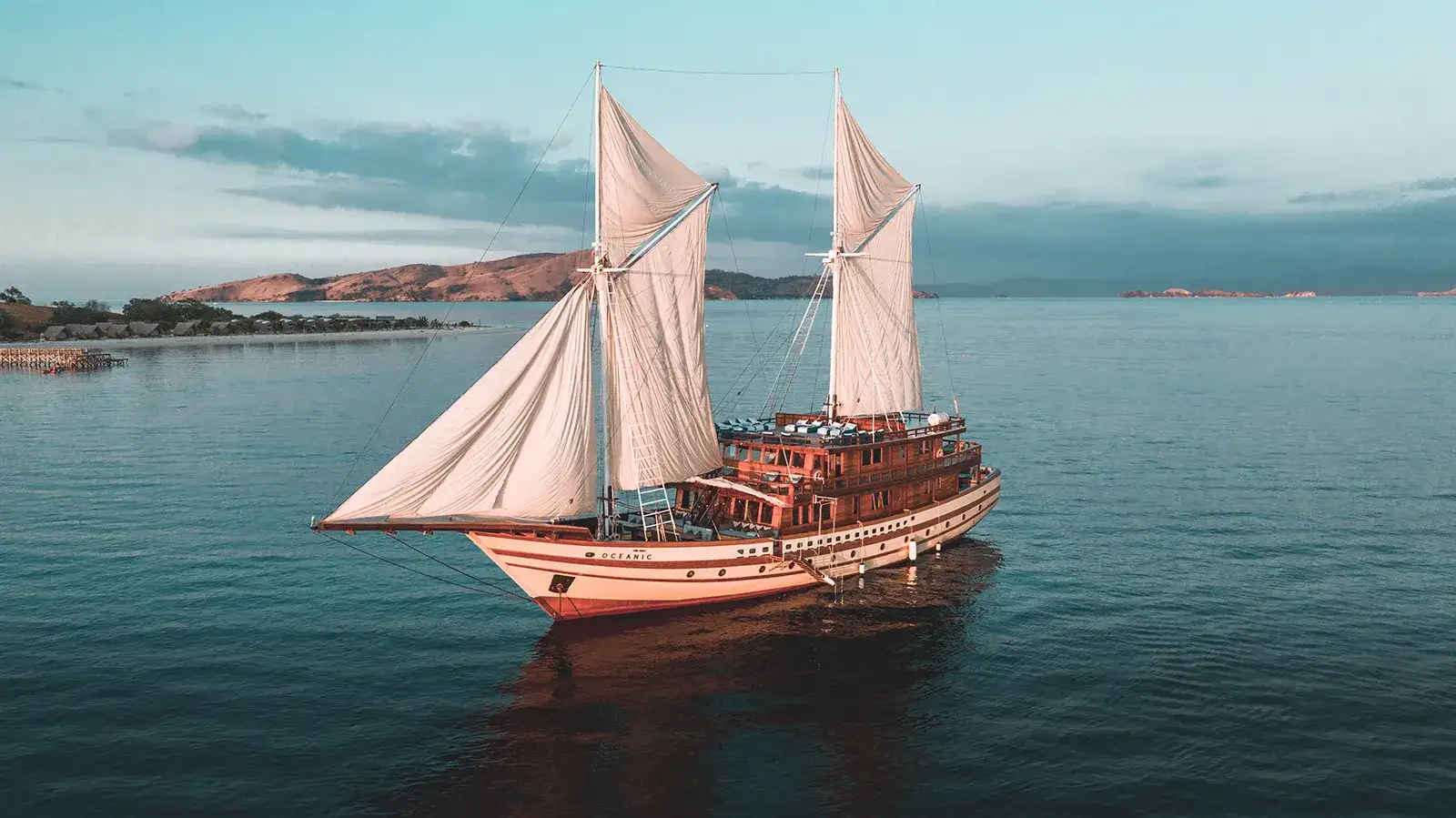 The Maj Oceanic | Komodo Luxury