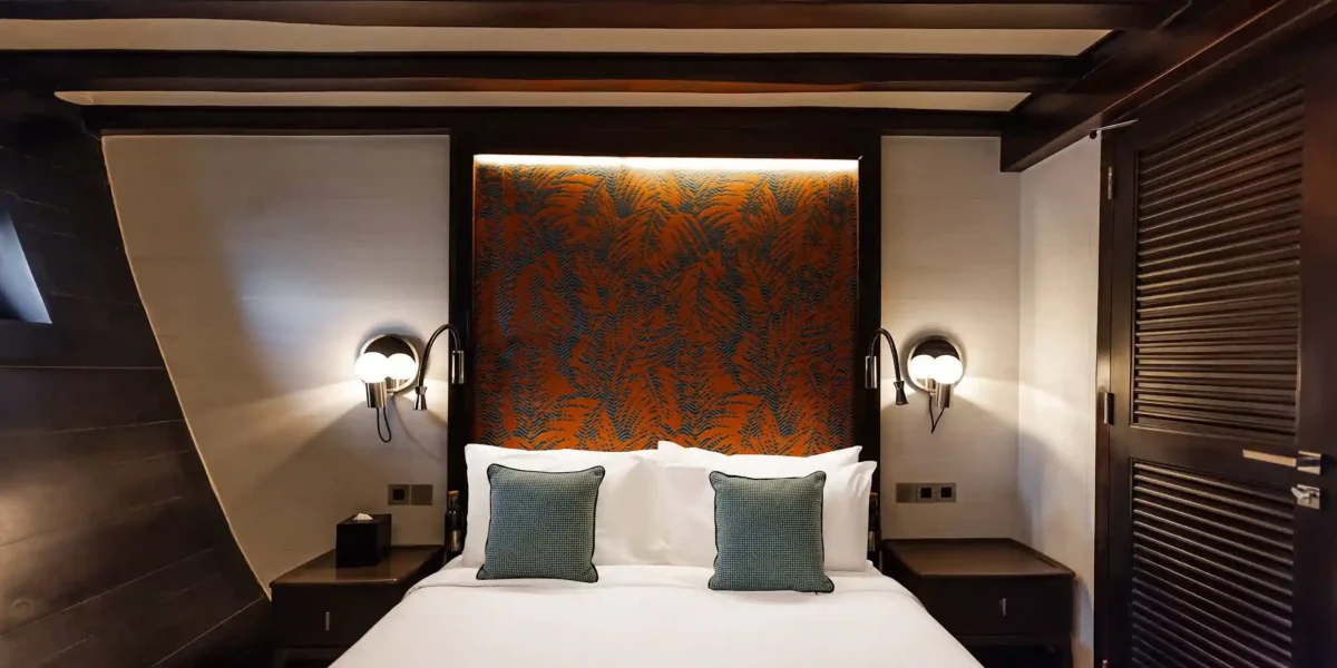 Vela Phinisi Boat Charter | Staterooms Cabin | Komodo Luxury