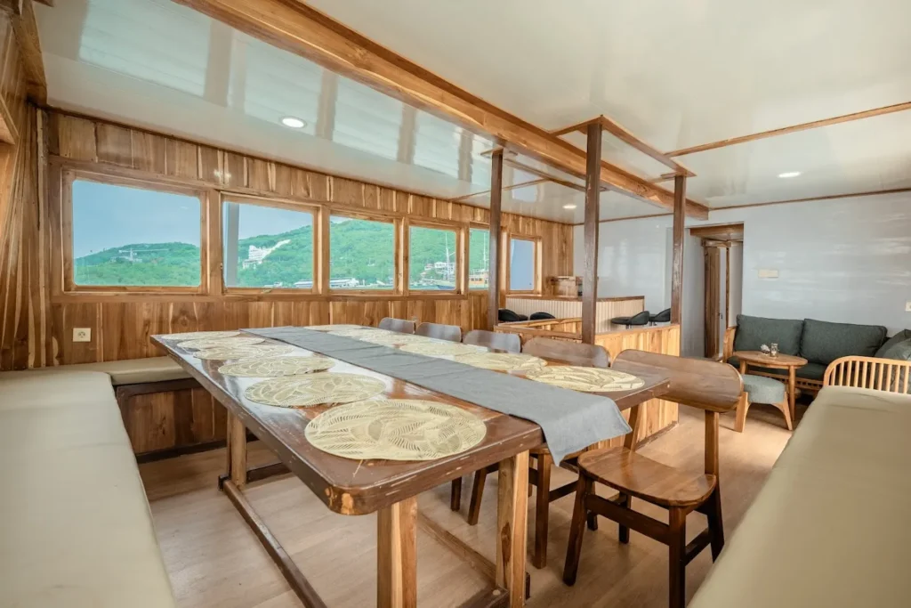 Ahsana Liveaboard Boat Charter | Indoor Dining Area | Komodo Luxury