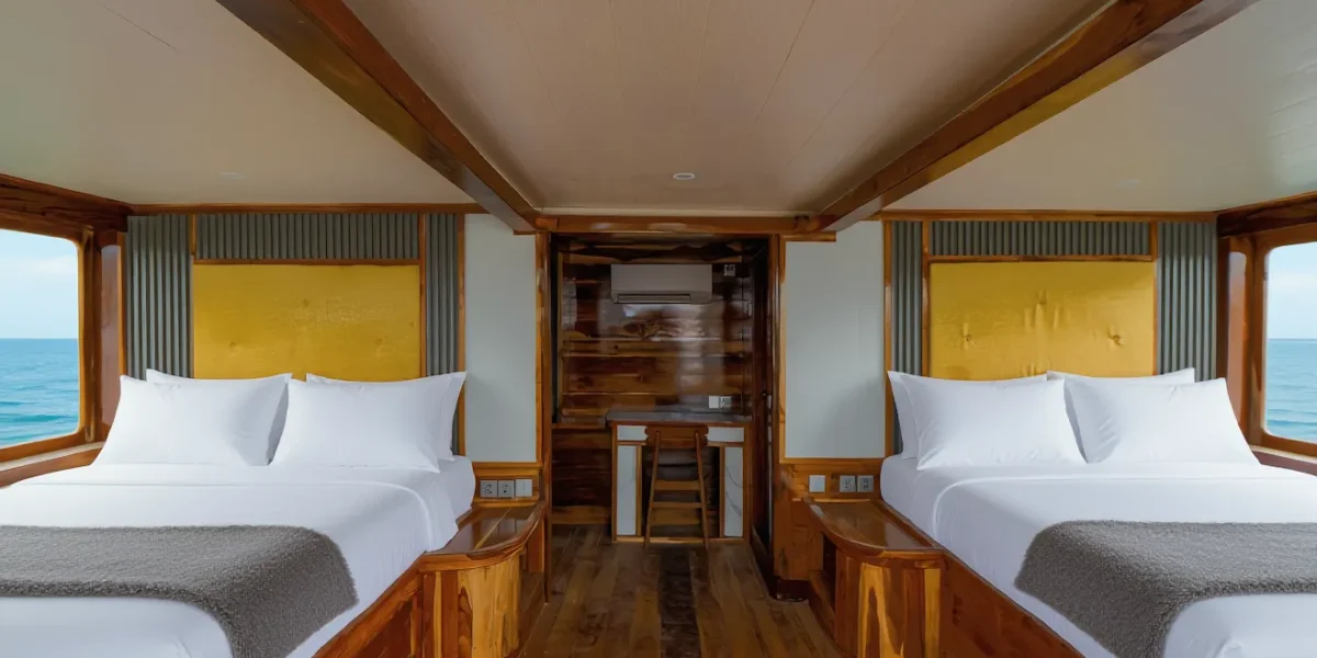 Family Cabin Naturalia Cruise | Komodo Tour | Komodo Luxury