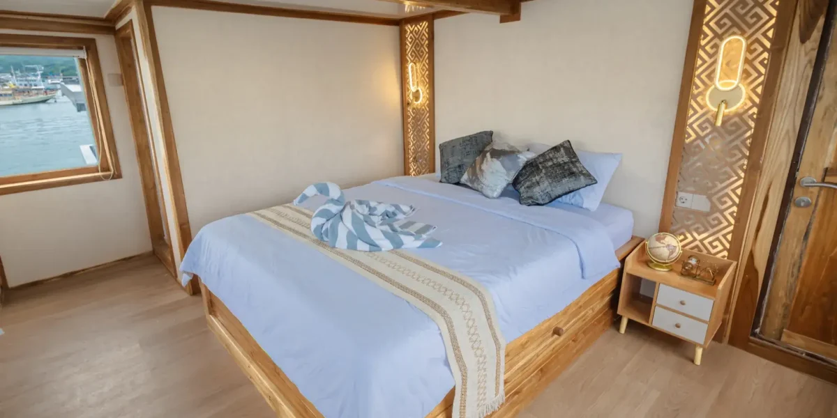 cabin 1 Ahsana Liveaboard boat charter