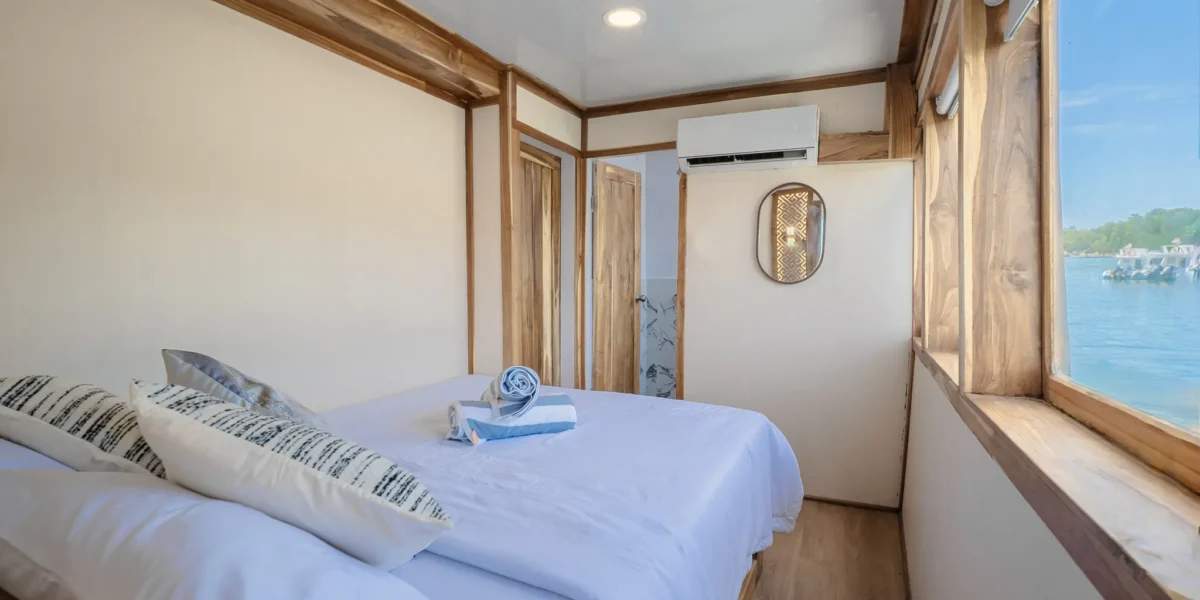 cabin 4 Ahsana Liveaboard boat charter4