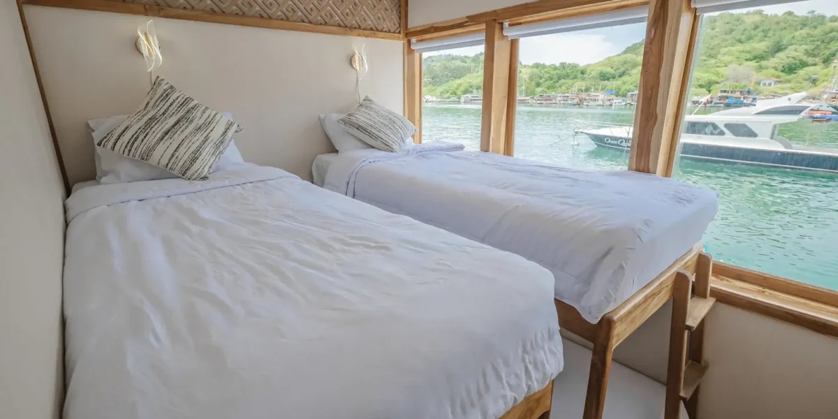 cabin 6 Ahsana Liveaboard boat charter4