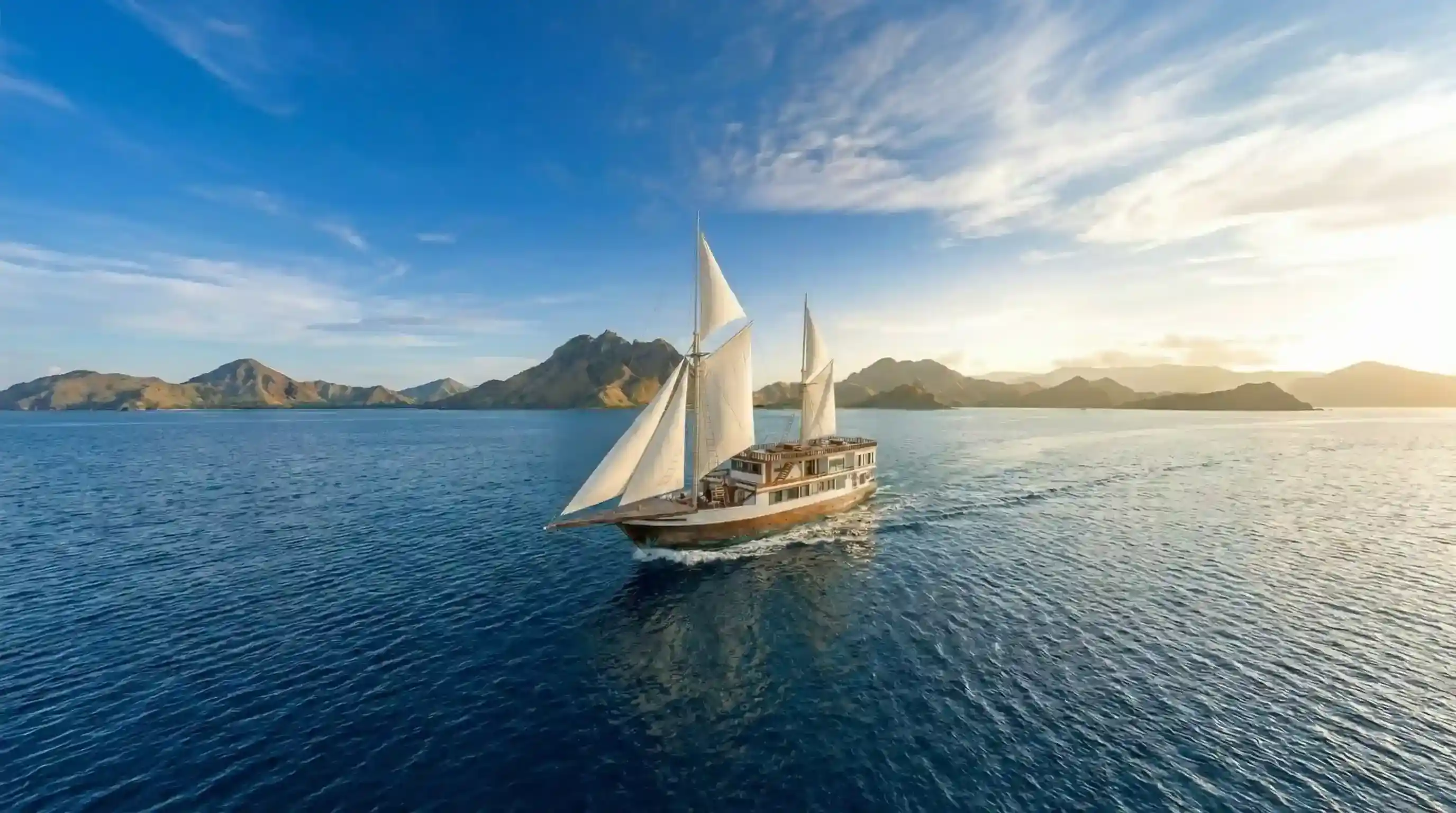 Blessing Cruise Exterior | Komodo Tour | Komodo Luxury