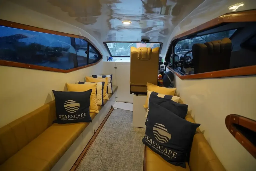 Sea Escape Aero Speeboat Charter Interior | Komodo Luxury