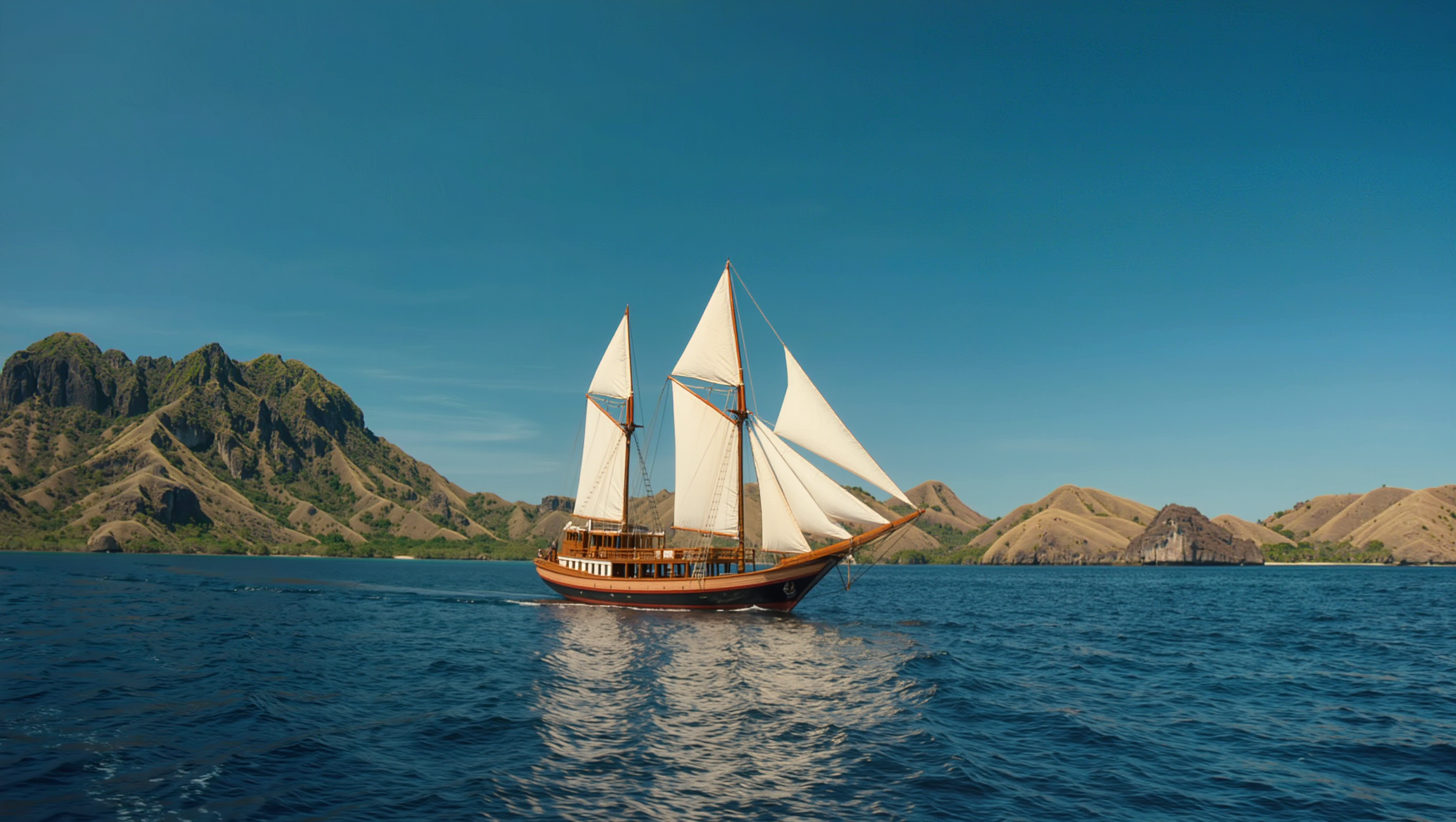 Awards Komodo Luxury