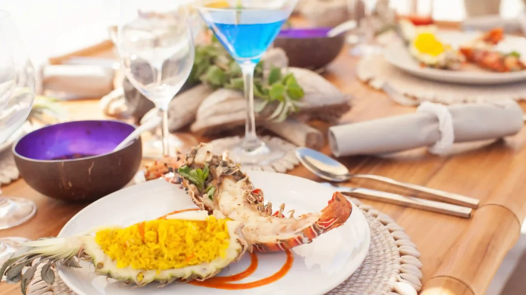 Meals on board | Luxury Yacht Charter | Komodo Luxury