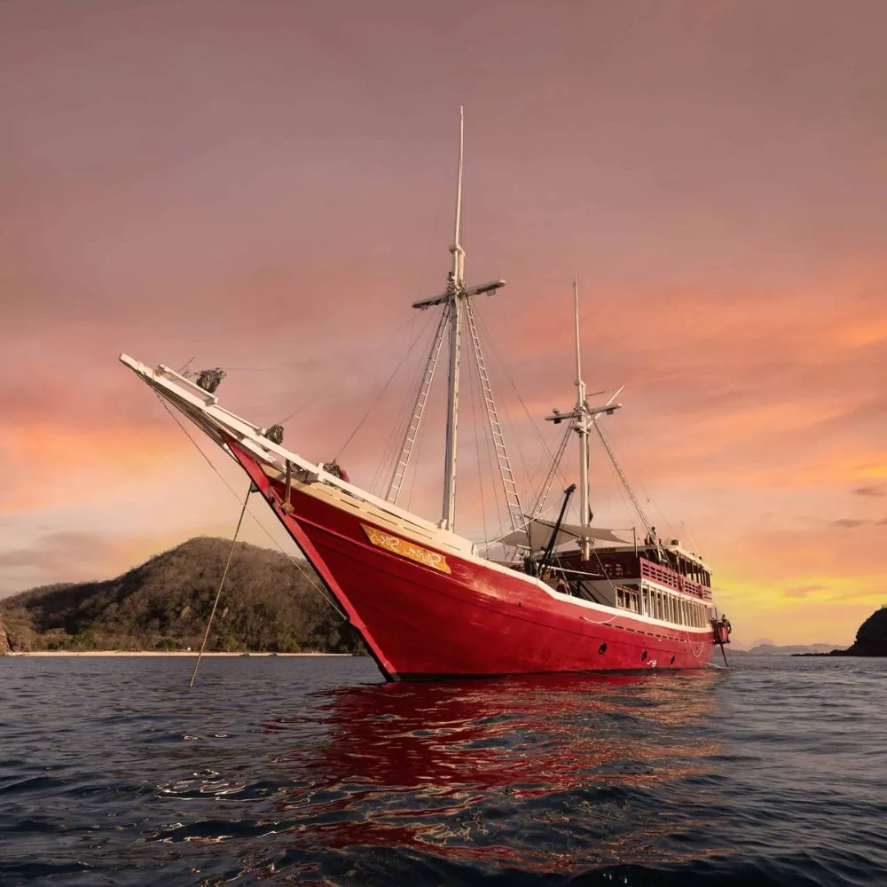 Seven Seas Liveaboard